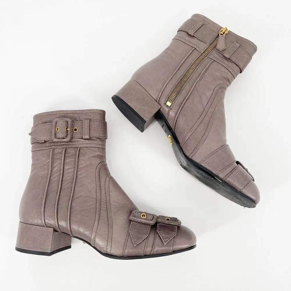 Prada F/W 2017 Dove Gray Multi Buckle Moto Grunge Square Toe Ankle Boot IT 37.5